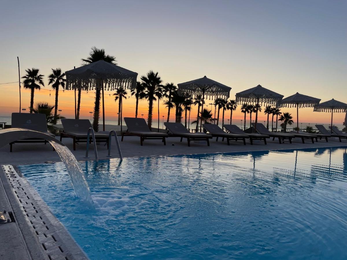 Valerio Resort Beach Club Маргерита-ди-Савойя Экстерьер фото